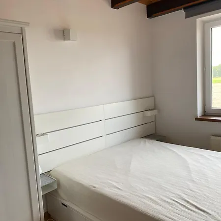 Apartment Dom Jeziorak Szalkowo
